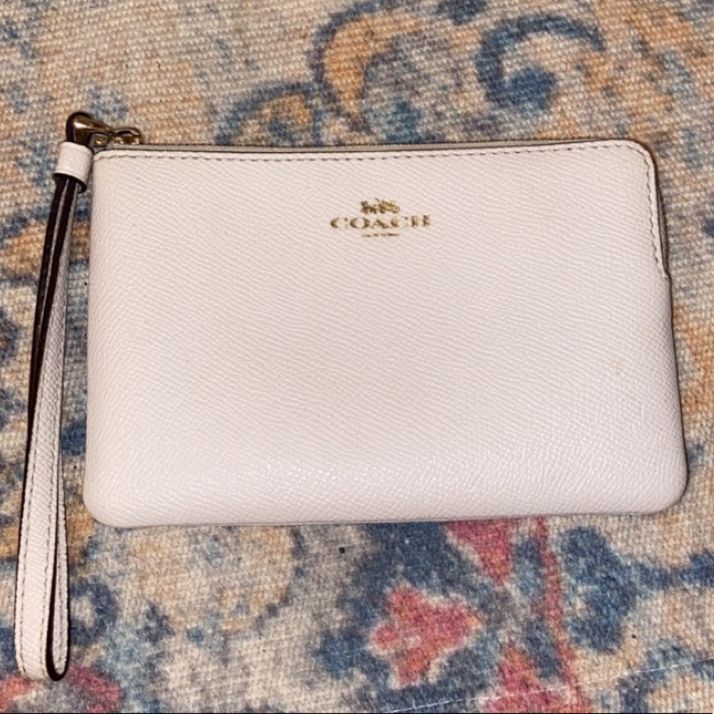 white coach purse
